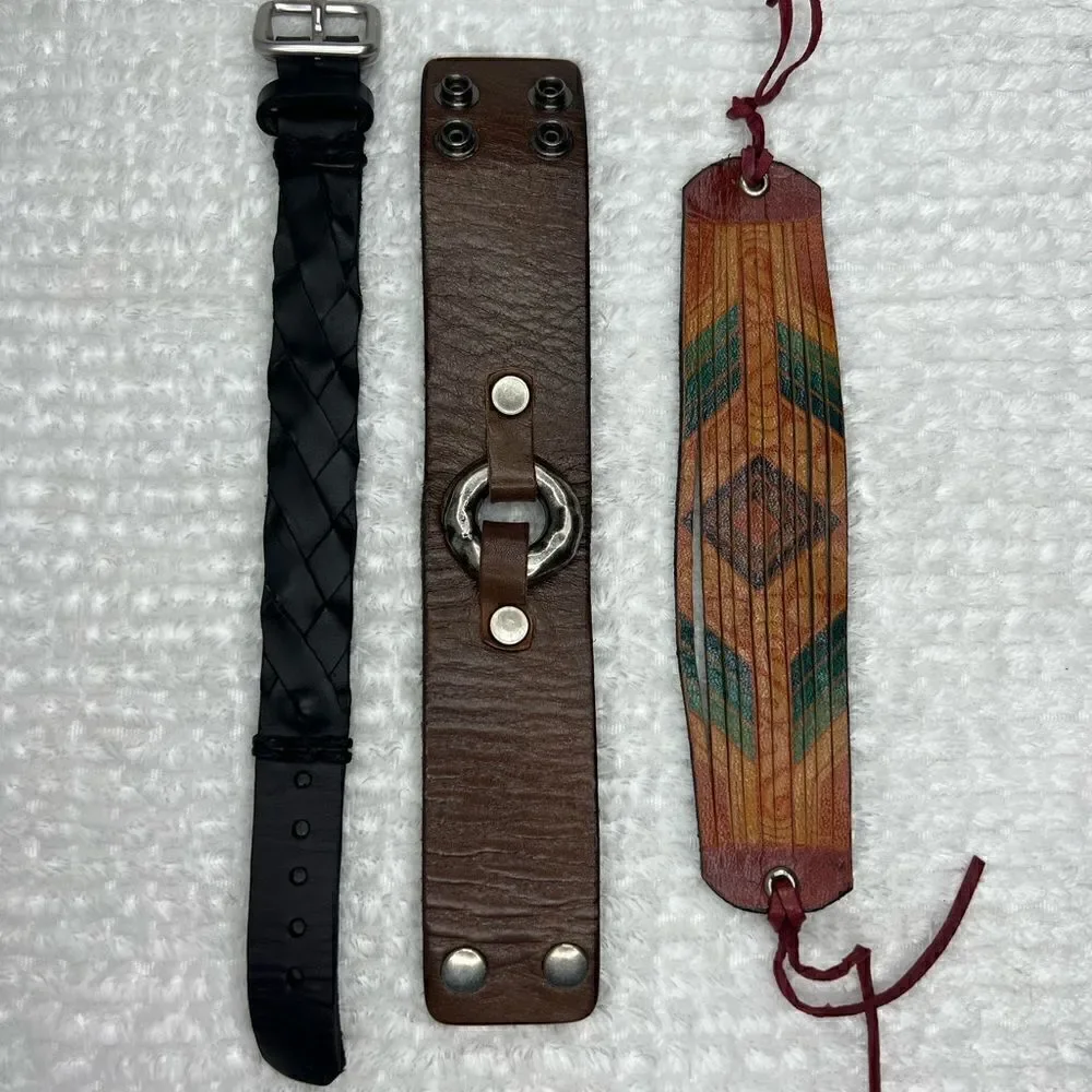Bundle Of Bracelets‎ | Rarely Worn